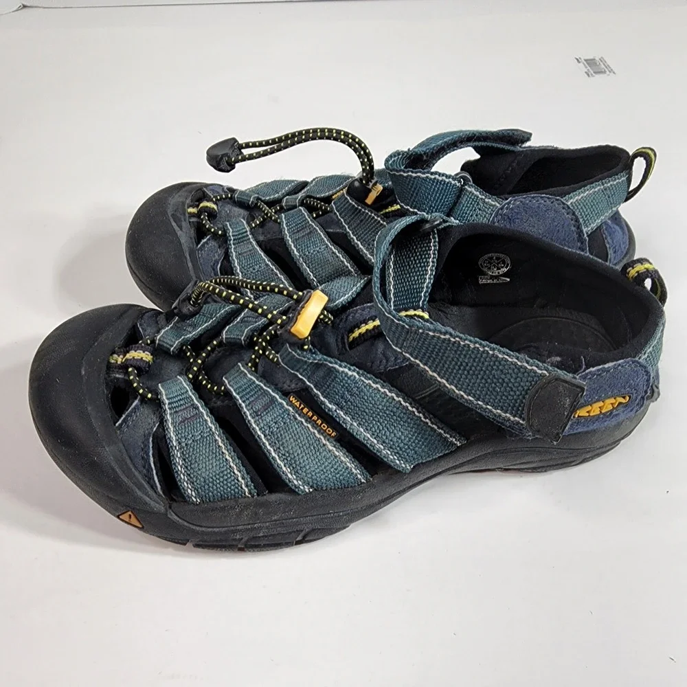 KEEN Newport H2 Outdoor Hiking Sandal Boys Size 4 1006557 Blue Gray Yellow